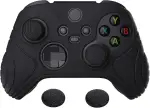 eXtremeRate PlayVital Hülle für Xbox Series S/X,Case Anti-Rutsche Schutzhülle Griffe Skin aus weichem Gummi,2 Stück Schwarze Stick Aufsätze für Xbox Series S/X Controller(Samurai Edition,Schwarz)